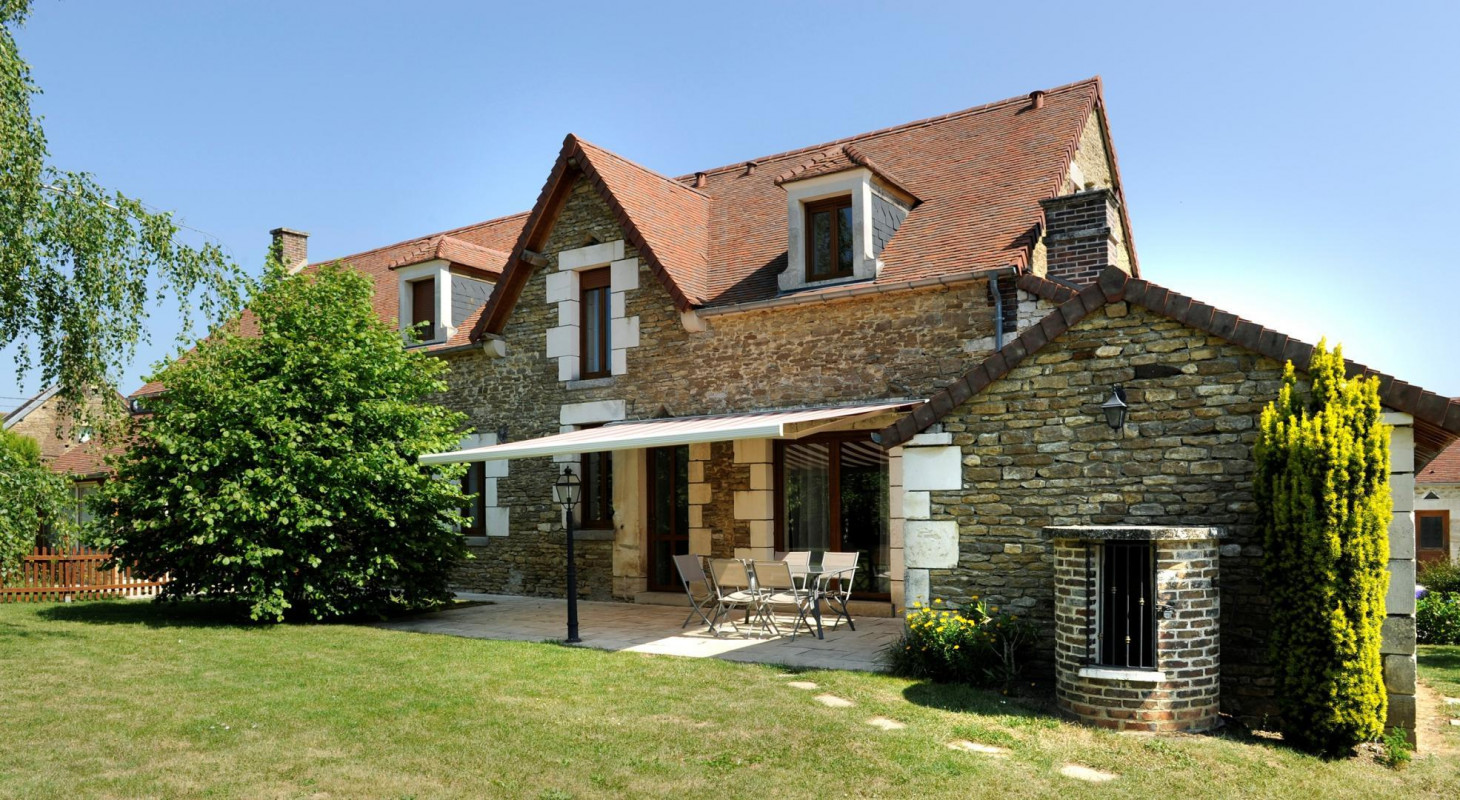 photo 0