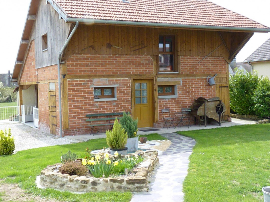 photo 0