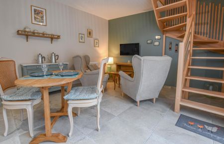 G&icirc;te n&deg;10G640 Balnot-sur-Laignes - Aube - Pi&egrave;ce de vie du rez-de-chauss&eacute;e