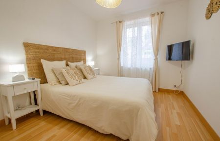 G&icirc;te n&deg;10G623 Balnot-sur-Laignes - Aube - Chambre double avec t&eacute;l&eacute;vision