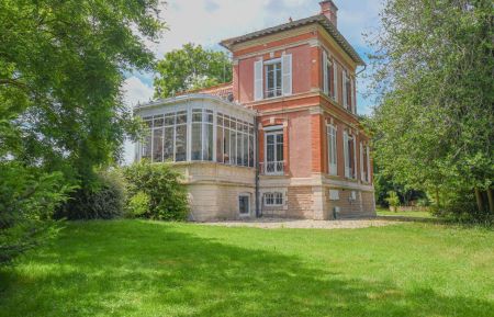 G&icirc;te n&deg;10G669 Lusigny-sur-Barse - Aube - photo