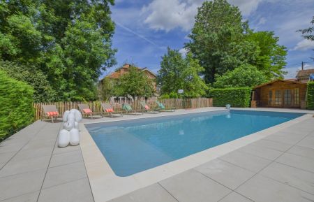 G&icirc;te n&deg;10G669 Lusigny-sur-Barse - Aube - Piscine privative
